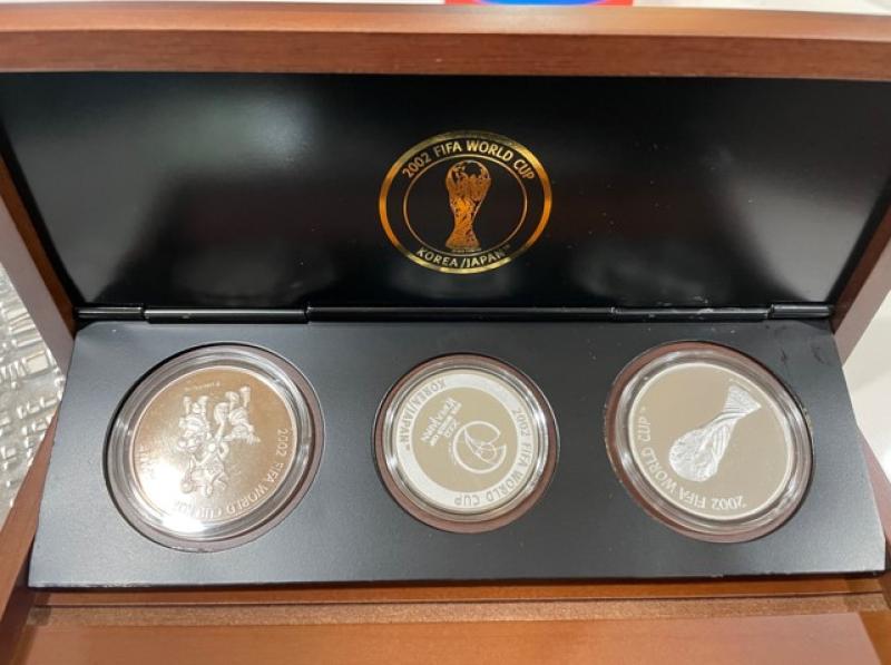 Silver Fifa coins