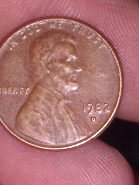 1982 D Penny Small Date weighs 3.1 grams