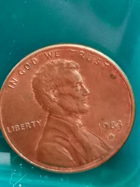 1983 d penny weighs 3.12 granms have 2