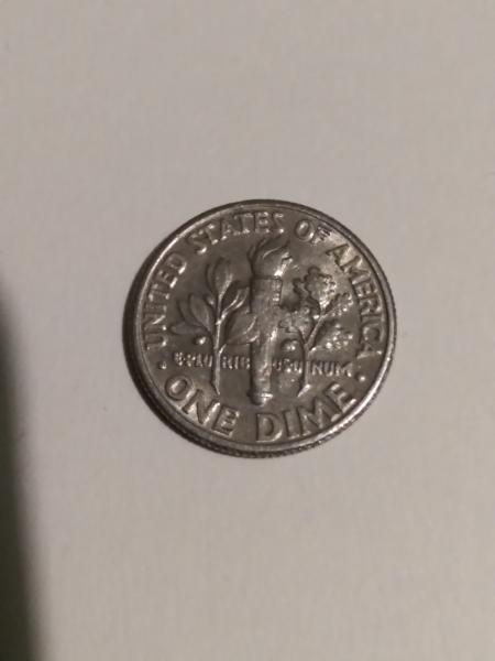 1989 one Dime has letter E and 5?