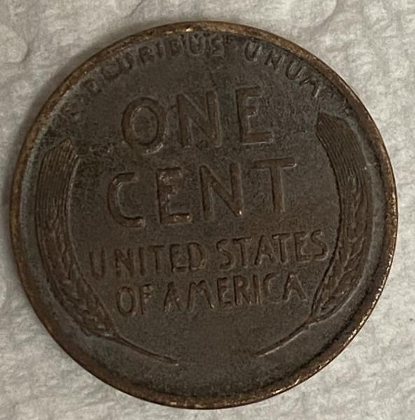 I have a 1916 copper cent with some…