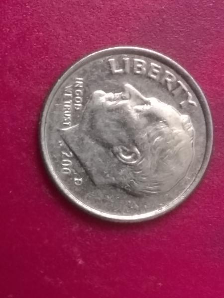 200? D Roosevelt Dime. Date on obverse seems…