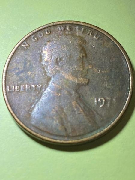 No mint mark. Date is hard to see.…