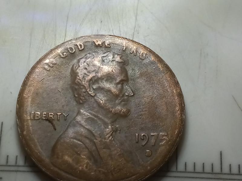 Found this 1975 penny what's going on and…