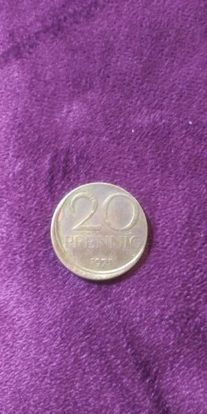 Possibly misstruck coin from 1971 East Germany (Deutsche…