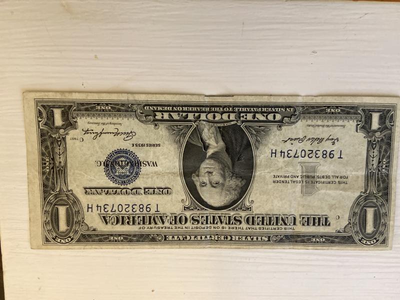 One dollar bill Silver Certificate 1935E