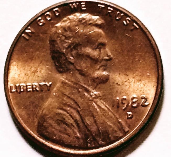 Can you tell me is this small date it weighs&hellip;