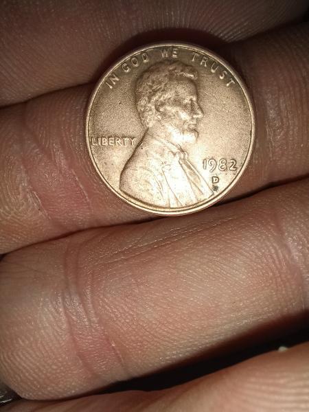 1982 -D large date copper blangent penny