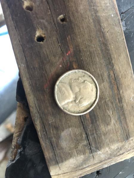 Can you tell me anything about this it’s small