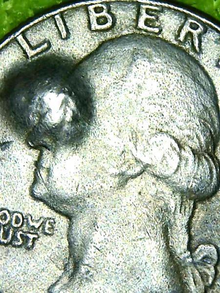 I have this 1982 Washington quarter with a…