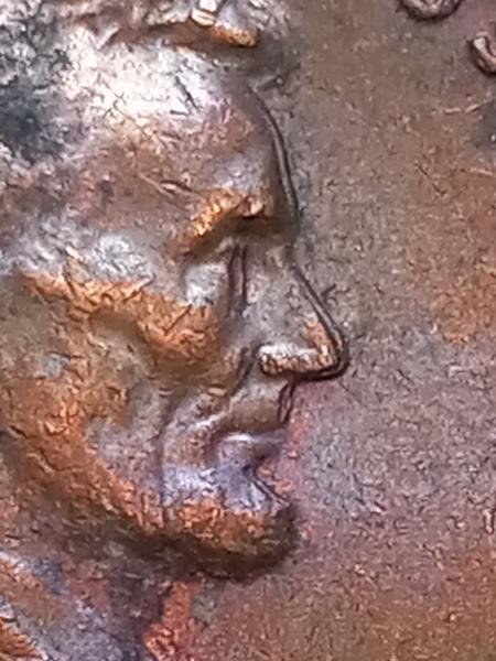 Is this doubling on this coin I can't&hellip;