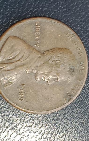 1988 Lincoln penny looks like a D in&hellip;