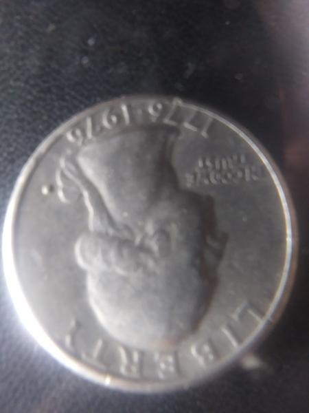 1976 D filled in D