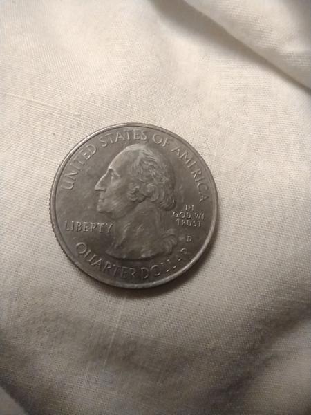 2014D Virginia Shenadoah quarter with no clad on…