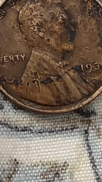 1935 cent...is this a die break?