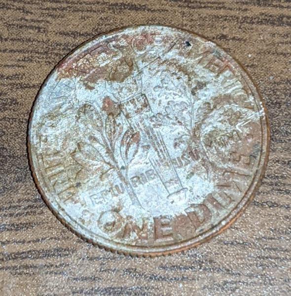 2005 D dime weird stamp on front, 2…