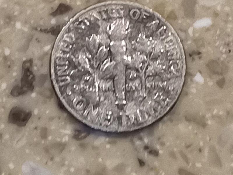 2005 D dime double die and bubbled forehead