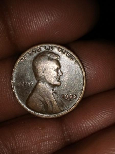 I have a 1925 s wheat penny.it has…