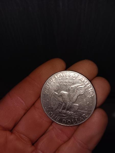 1972 Eisenhower dollar just trying to see if…