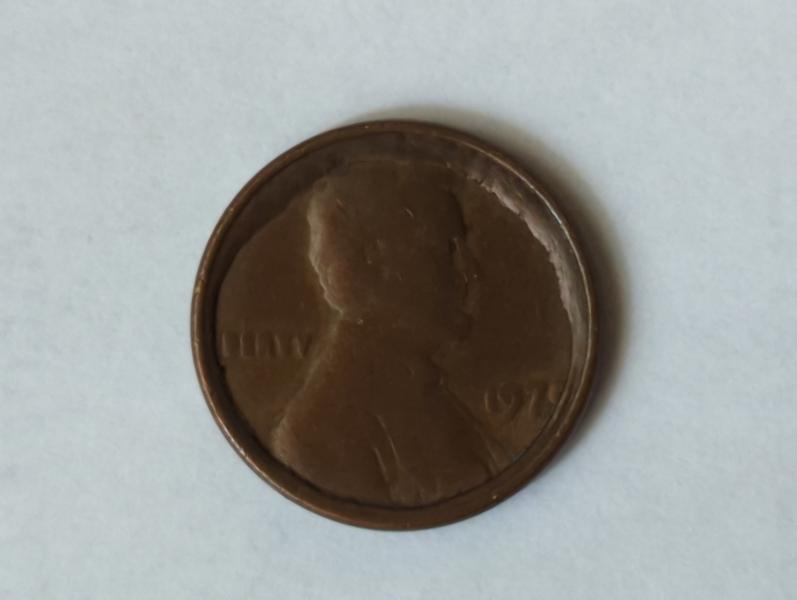 1970s penny. Appears slightly smaller than a 2015…