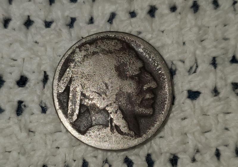 I Buffalo nickel