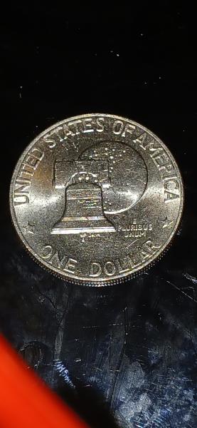 1776-1976 Eisenhower dollar. No mint mark founded.