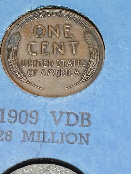 1909 Vdb wheat penny and a 1909 wheat…