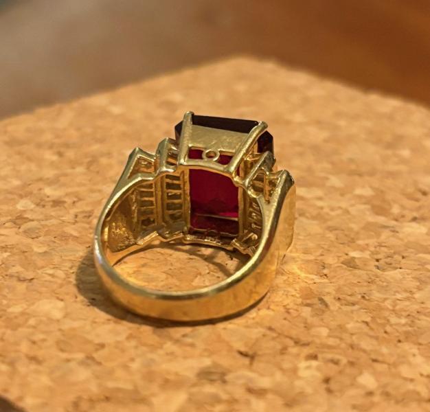 Ring w/ 1.40ct full cut baguettes near colorless white VS2&hellip;