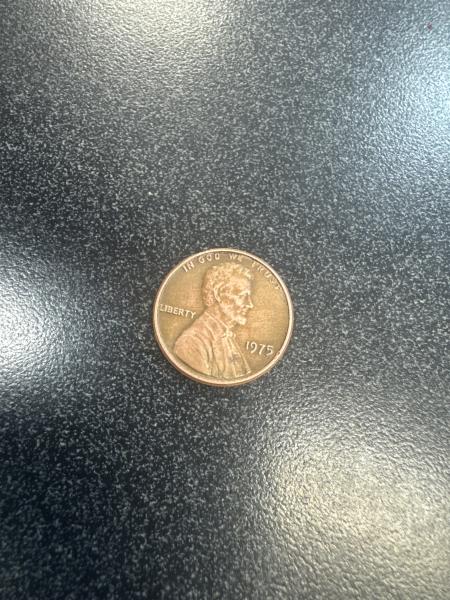 Missing mint on 1975 penny Lincoln Memorial is&hellip;