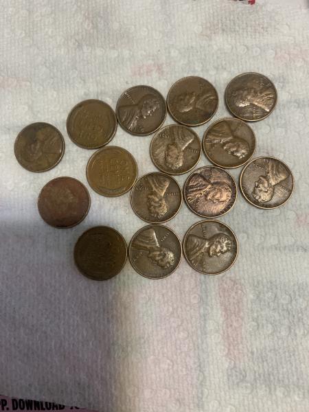 I I have these wheat pennies are they worth something?