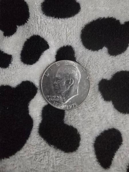 Eisenhower Liberty Bell Moon Silver One Dollar US…